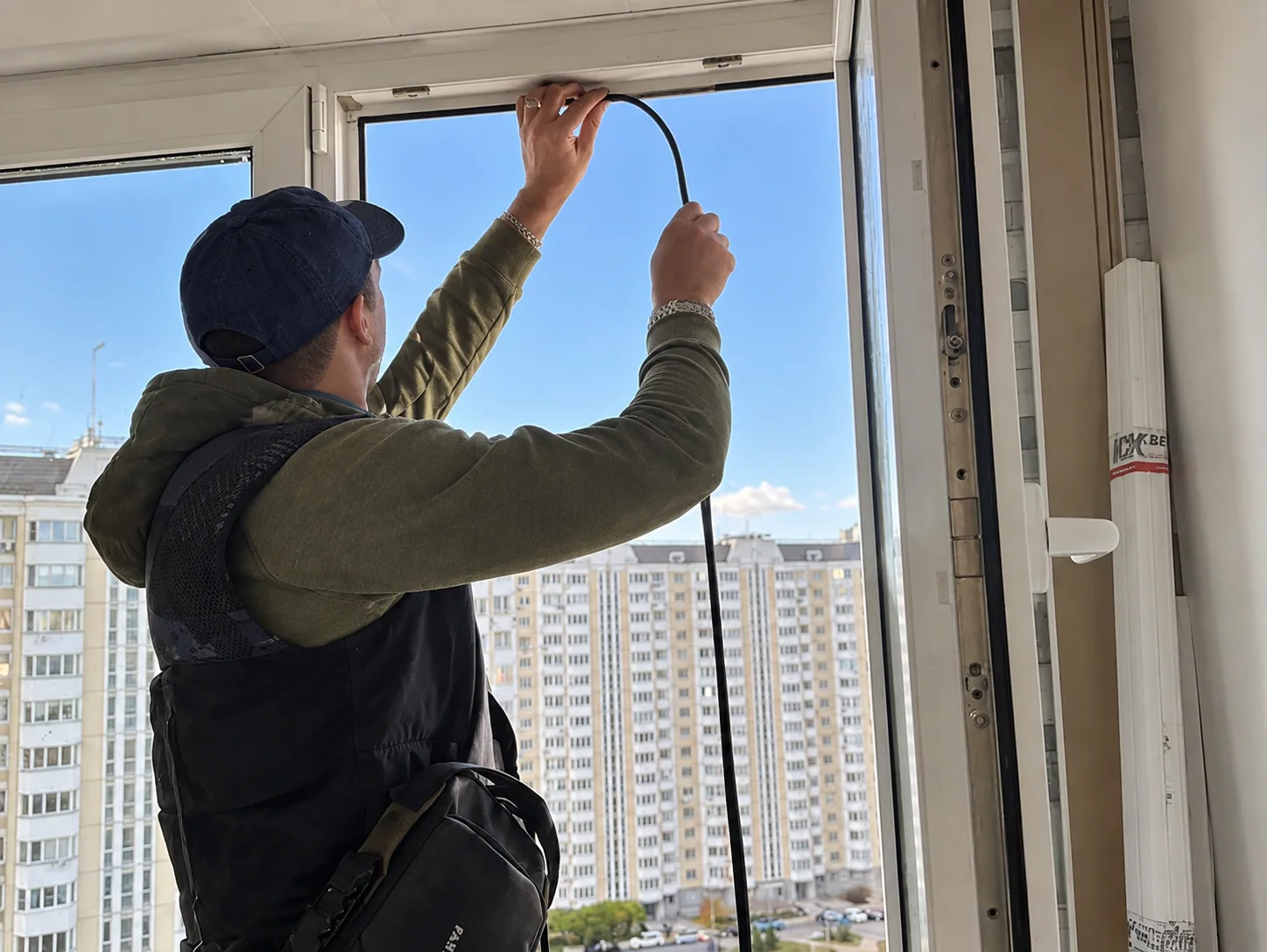 Замена оконного уплотнителя